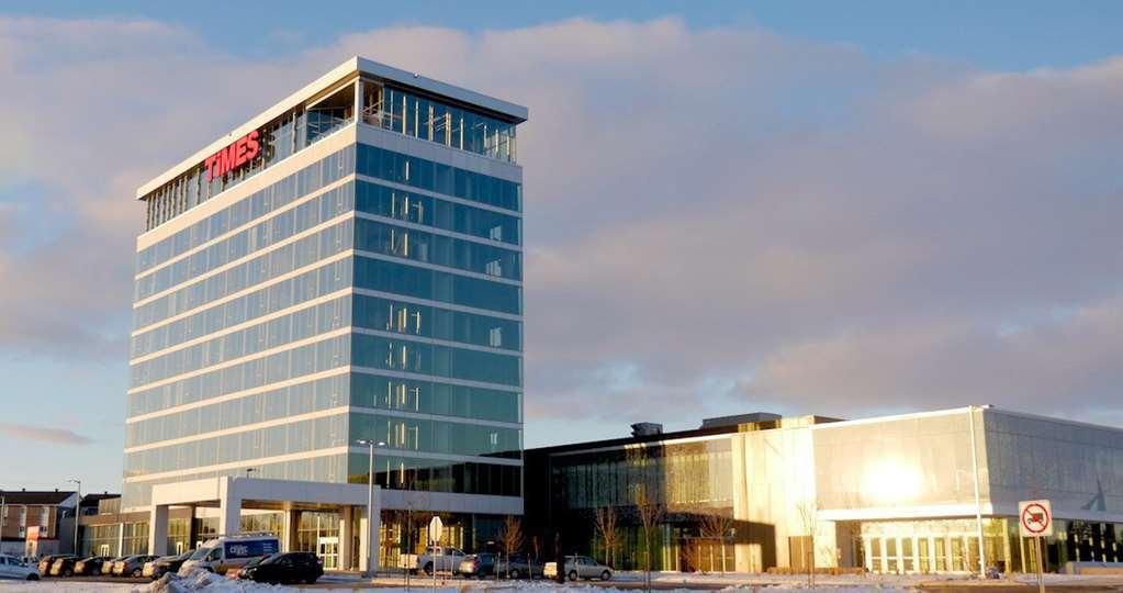 Grand Times Hotel דראמונדוויל מראה חיצוני תמונה